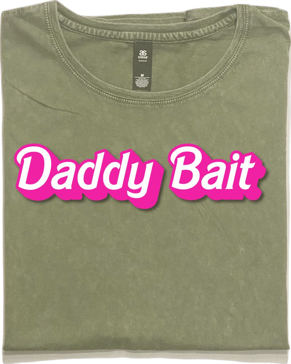 Tank - 'Daddy Bait' - Image 8