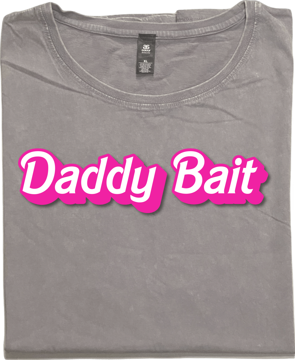 Tank - 'Daddy Bait' - Image 10